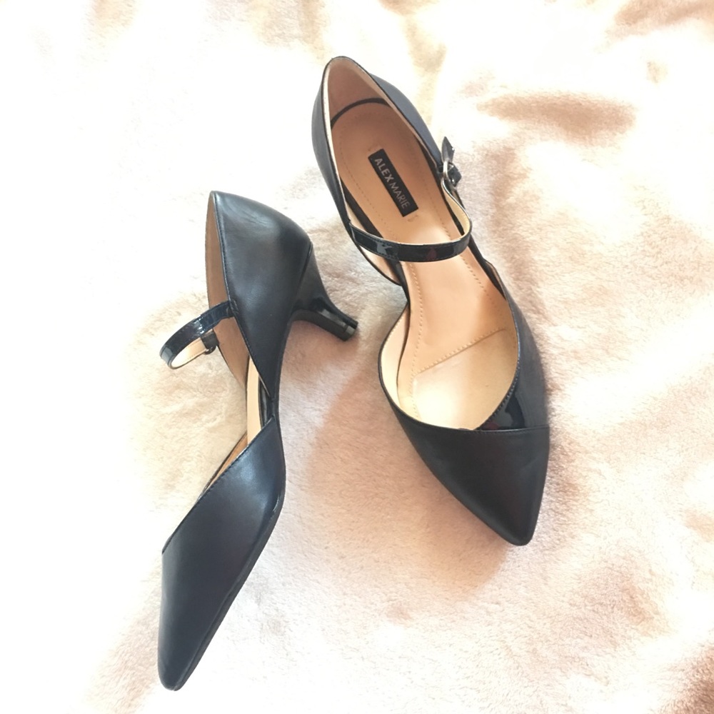 Alex Marie Marine Navy heels 7.5